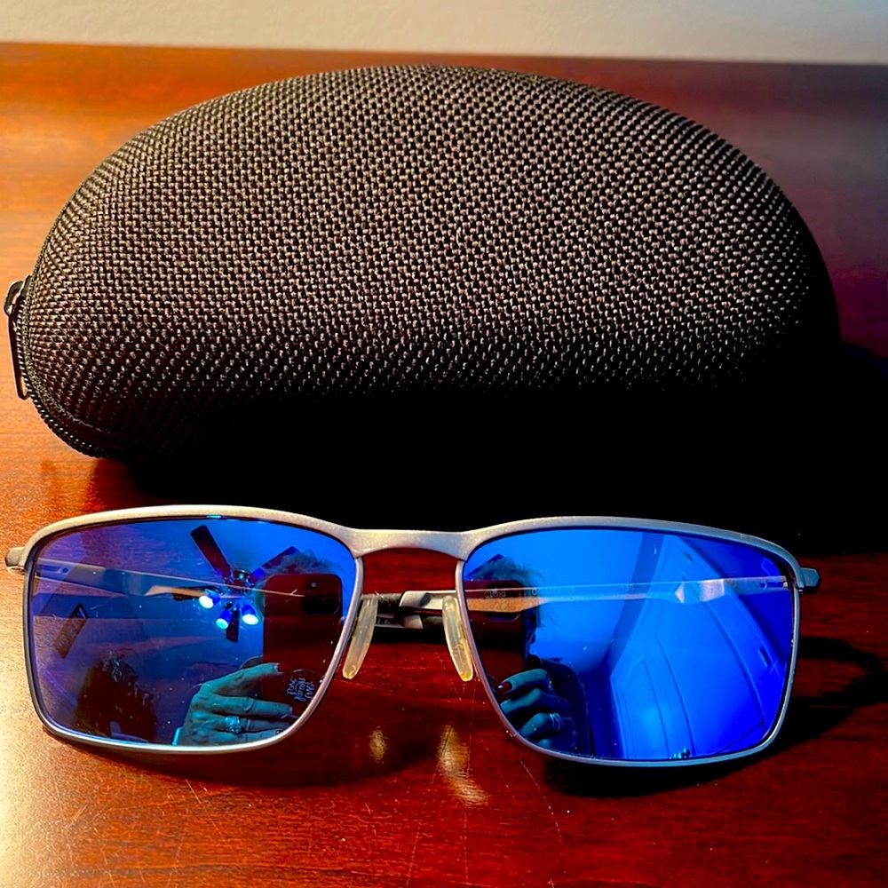 Oakley sunglasses